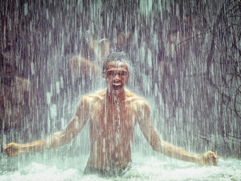 5 redenen waarom koud douchen gezond voor je is