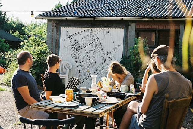 Een interview met stadsboerin Suzanne Monnier 2 Proeftuin Eramsusveld, Foto - Arthur Van Der Lee