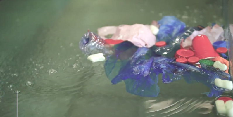 Bubble Barrier, de Nederlandse uitvinding die plastic afval opruimt uit water met behulp van een bubbelscherm