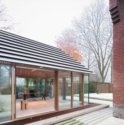 Werken in een tiny office ziet er zo uit 2 Tiny Office