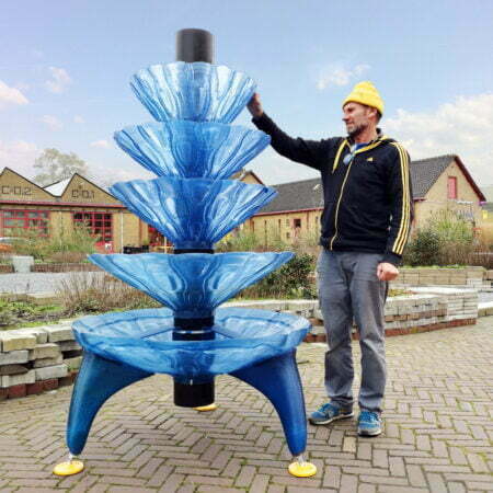 Deze bijentotem is een toprestaurant voor wilde bijen 2 Bijentotem