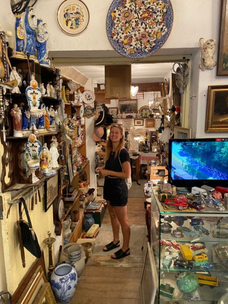 Carlijn heeft een online kringloopwinkel in haar camperbusje 3 B66F9C36 7D5D 4384 B91A 2Bc0D88A77Ba E1607338461944