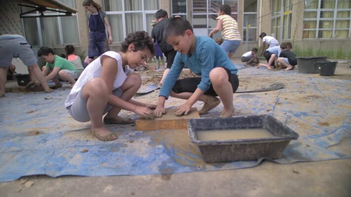 La Petite Fabrique in Parijs is bijna helemaal van natuurlijke materialen gebouwd 2 La Petite Fabrique 2 E1613237355176