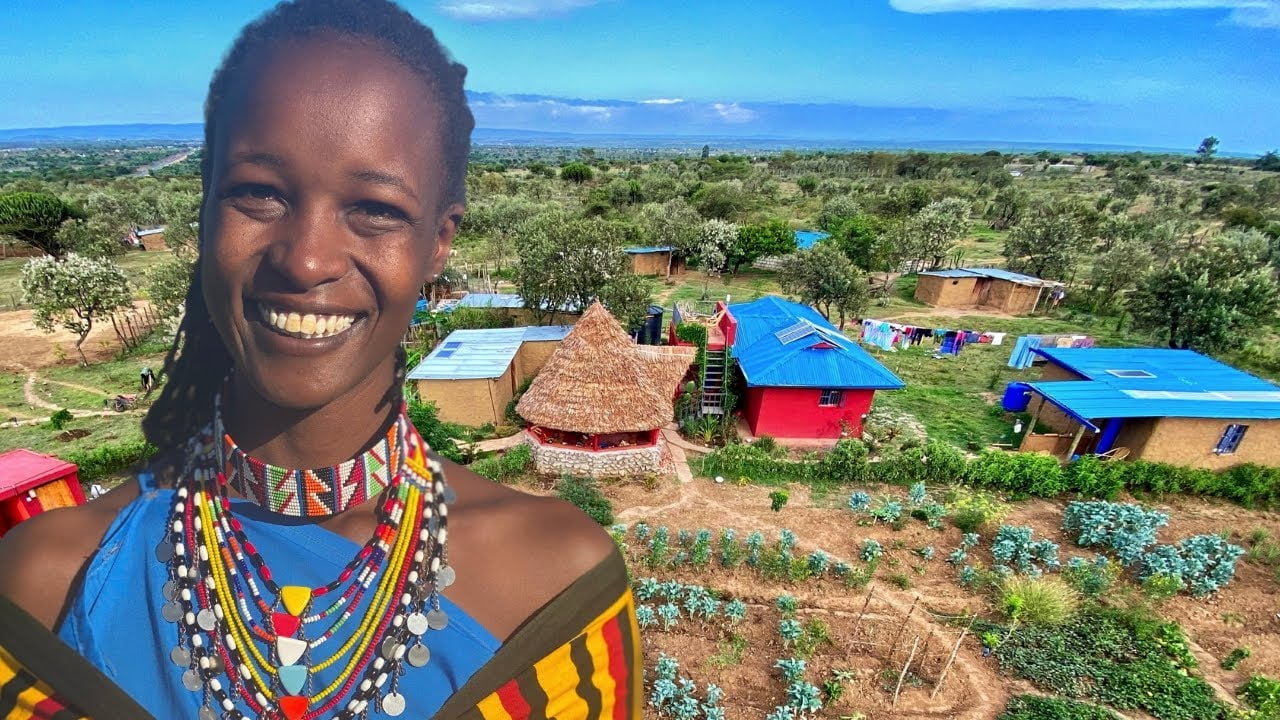 Masai Vrouw Bouwt Off Grid Huis
