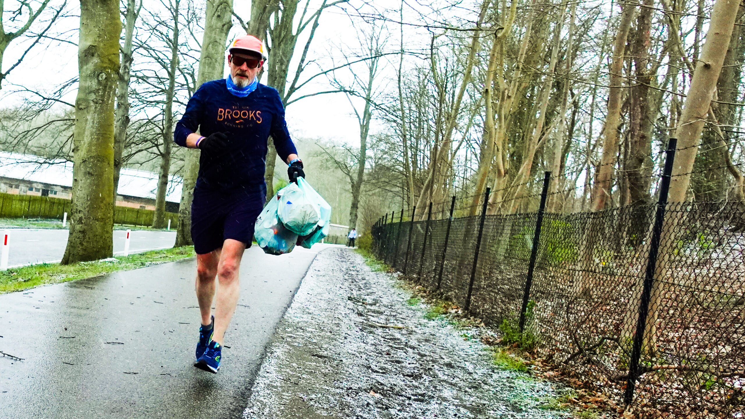 Paul Waye gaat elke dag op pad om te ploggen (afval rapen tijdens het joggen)