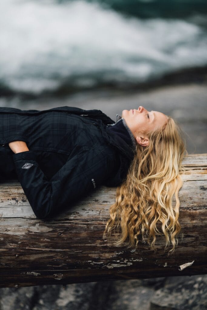 Even gas terug: de 5 voordelen van slow living en praktische tips voor een rustiger leven 1 Slow Living: 5 Voordelen En Praktische Tips Voor Een Rustiger Leven
