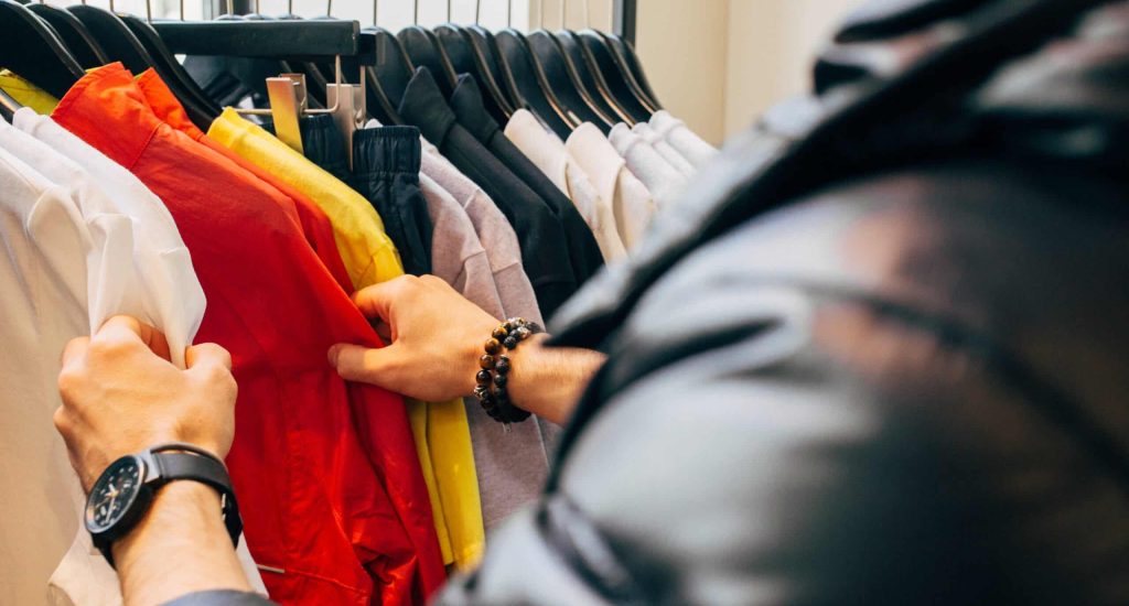 archief Doorzichtig Ontcijferen Waarom we moeten stoppen met het kopen van (zoveel) kleding